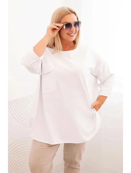 Dámská blůza Plus Size s model 21820411 s kapsou a s ohrnovacími rukávy bílá - K-Fashion
