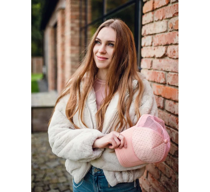 Kšiltovka VUCH Nanie