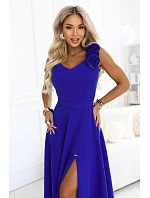 643-8 Elegantní večerní maxi šaty s rozparkem a růžemi – chrpa 643-8 Elegantní večerní maxi šaty s rozparkem a růžemi – chrpa