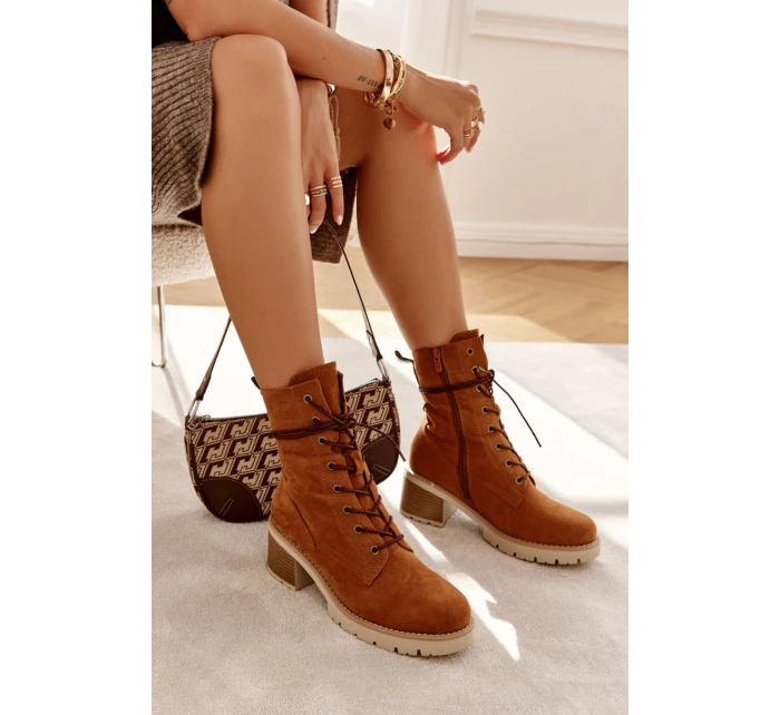 Dámské zateplené kozačky na vysokém podpatku Velbloud model 21596739 - Boto