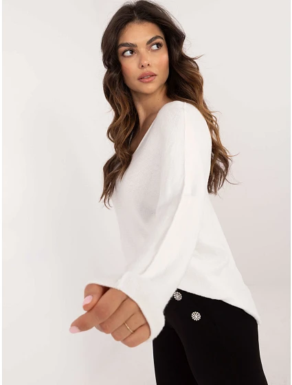 Sweter IT SW model 22404348 biały - FPrice Sweter IT SW model 22404348 biały - FPrice
