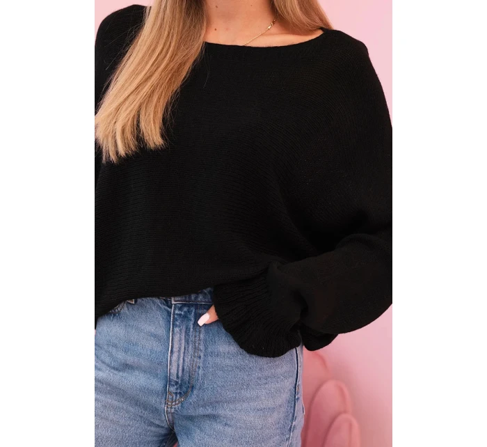 Dámský svetr z mohéru s nařasenými rukávy a výstřihem na zádech černý Dámský svetr z mohéru s nařasenými rukávy a výstřihem na zádech černý