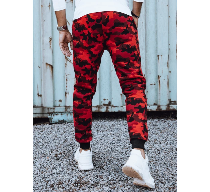 Pánské tepláky s potiskem moro červené FashionStreet UX4444