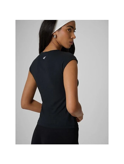 Dámské tričko slim s model 22279584 - 4F Dámské tričko slim s model 22279584 - 4F