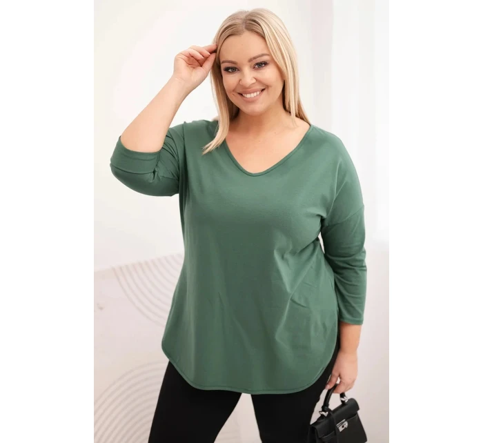 Dámská bavlněná blůza Plus Size s výstřihem do V a ohrnovacími rukávy tmavě khaki Dámská bavlněná blůza Plus Size s výstřihem do V a ohrnovacími rukávy tmavě khaki