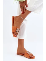 Dámské sandály na ploché podrážce s zdobením model 21651128 - Boto Dámské sandály na ploché podrážce s zdobením model 21651128 - Boto