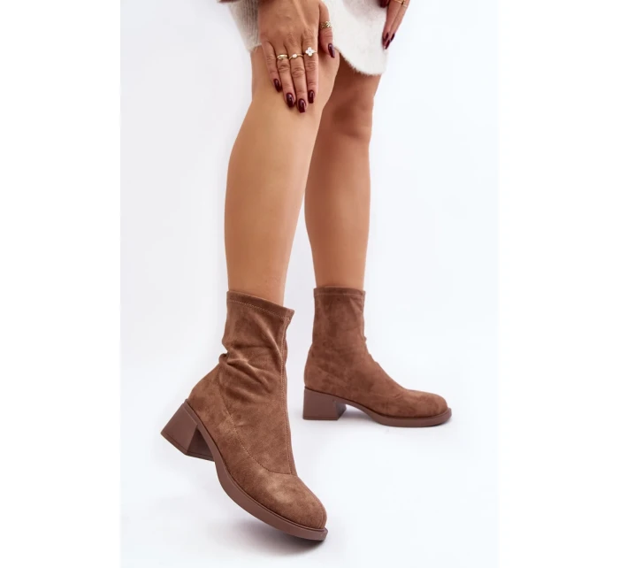 Boty na podpatku model 189841 Step in style Boty na podpatku model 189841 Step in style