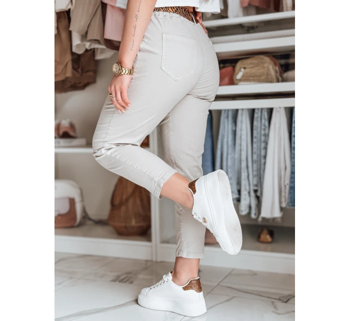 Dámské kalhoty s páskem MADELINA light beige FashionStreet UY2623 Dámské kalhoty s páskem MADELINA light beige FashionStreet UY2623