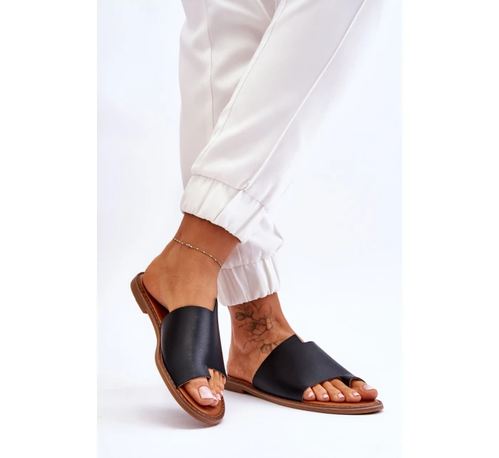 Dámské kožené žabky Černá model 21613223 - EVENTO Dámské kožené žabky Černá model 21613223 - EVENTO