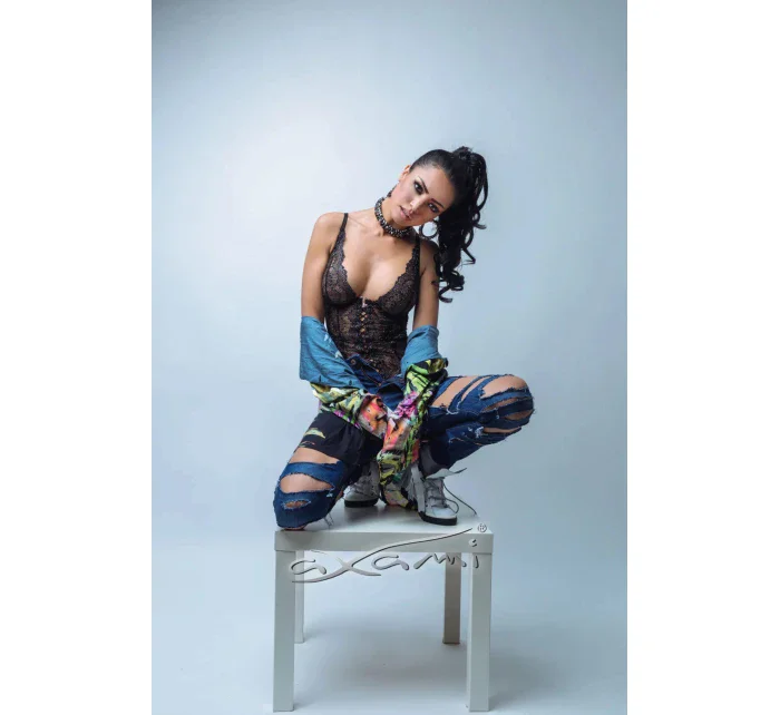 Body Caramel fudge V-7780 černé - Axami