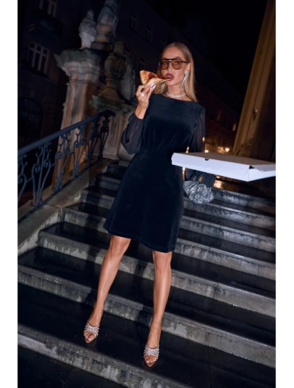 Sametové šaty s rukávy černé model 21479267 - Moe