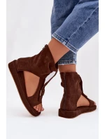 Dámské sandály s páskem čokoládové model 21943381 - Boto