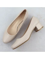 Béžové lodičky na klínku Sergio model 22013058 - LEONE Béžové lodičky na klínku Sergio model 22013058 - LEONE