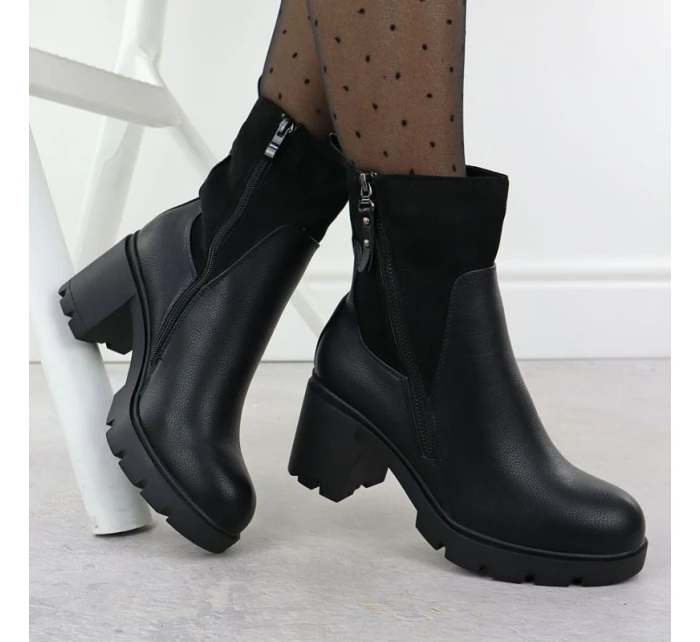 Dámské zateplené boty na podpatku se zipem černé M.Daszynski 23108