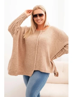 Dámský svetr Plus Size z model 21259032 volného střihu s 3/4 rukávem camelový - K-Fashion