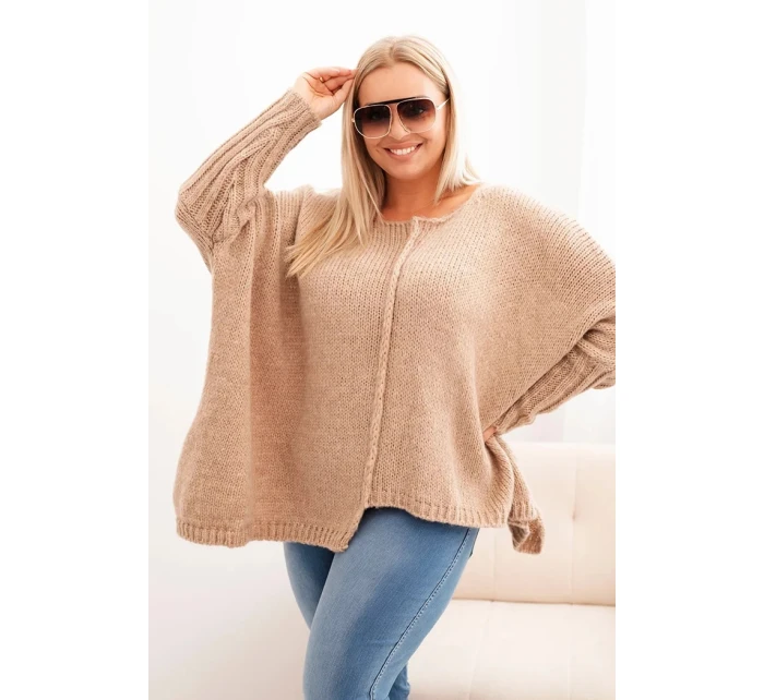 Dámský svetr Plus Size z model 21259032 volného střihu s 3/4 rukávem camelový - K-Fashion