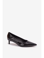 Lakované lodičky na nízkém podpatku Černé model 22037721 - Boto