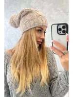Fleecová čepice light beige model 18750373 - K-Fashion Fleecová čepice light beige model 18750373 - K-Fashion