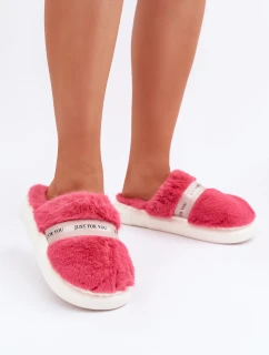 Futrové pantofle s ozdobným páskem růžové Savalithea