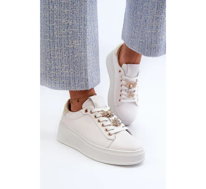 Dámské kožené tenisky na platformě s kolíky D&A White Dámské kožené tenisky na platformě s kolíky D&A White