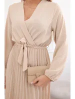 Šaty se svázaným plisovaným lemem béžový Šaty se svázaným plisovaným lemem béžový