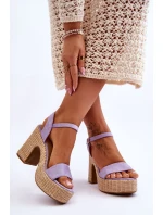 Pohodlné semišové sandály na podpatku model 21613581 - Boto Pohodlné semišové sandály na podpatku model 21613581 - Boto