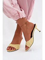 Klapky na podpatku model 227949 Step in style Klapky na podpatku model 227949 Step in style