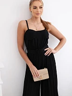 Plisovaný overal s ramínky černý