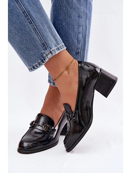 Kožené lakované dámské lodičky na podpatku Vinceza 18116 Černé