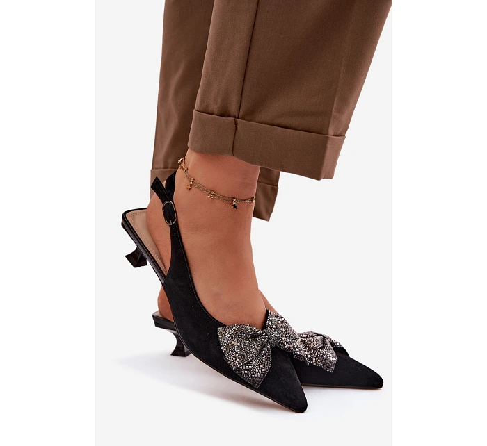 Kožené semišové sandály s mašlí na podpatku model 22100311 černé - D&A