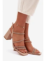 Dámské sandály na podpatku s pásky a kamínky Béžové model 22067121 - Boto Dámské sandály na podpatku s pásky a kamínky Béžové model 22067121 - Boto