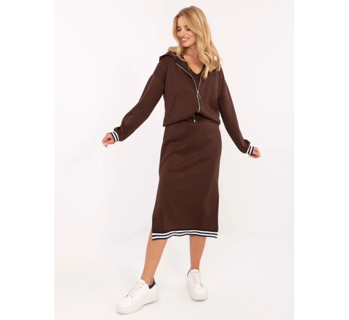 Sada IT KMPL 9719.64 tmavě hnědá Sada IT KMPL 9719.64 tmavě hnědá