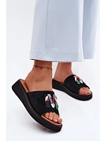 Kožené Semišové Dámské Pantofle s Ozdobou na Platformě Vinceza 66942 Černé