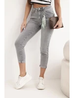 Dámské džíny Mom Fit s vysokým pasem a ozdobným přívěskem grafitová