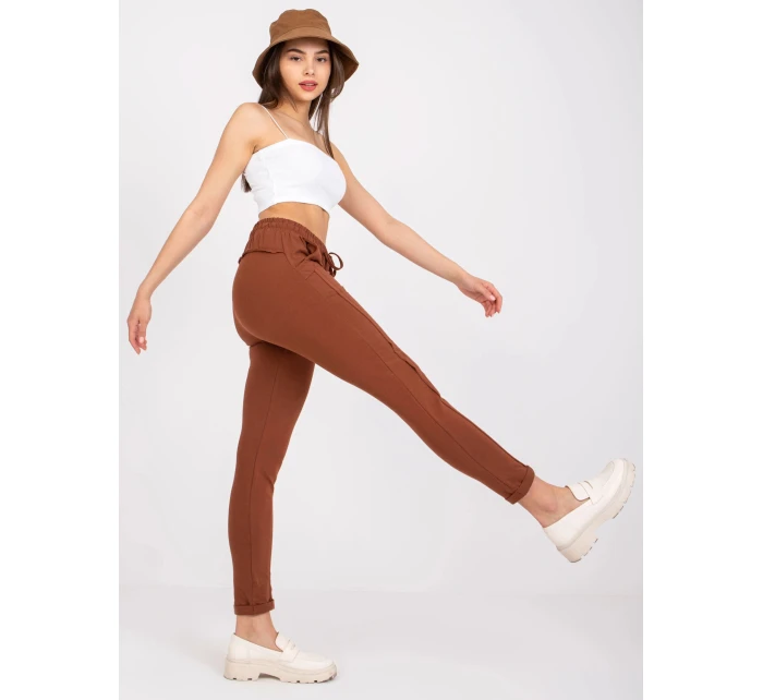 Hnědé dámské úpletové kalhoty typu chino model 21470493 - Factory Price