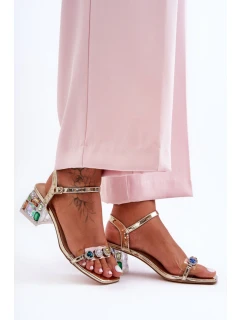 Sandály na podpatku  model 225139 Step in style