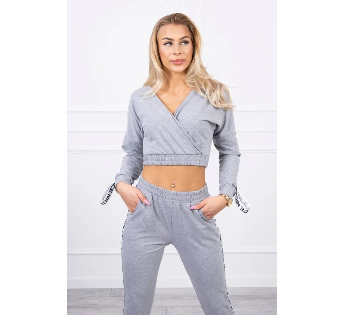 Sada s ozdobnými stuhami šedá