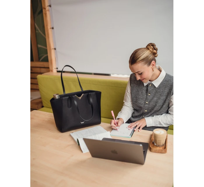 Velká kabelka VUCH Eirene Black Velká kabelka VUCH Eirene Black