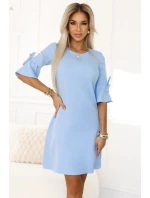 Trapézové šaty s vázáním na rukávech model 20947010 - numoco Trapézové šaty s vázáním na rukávech model 20947010 - numoco