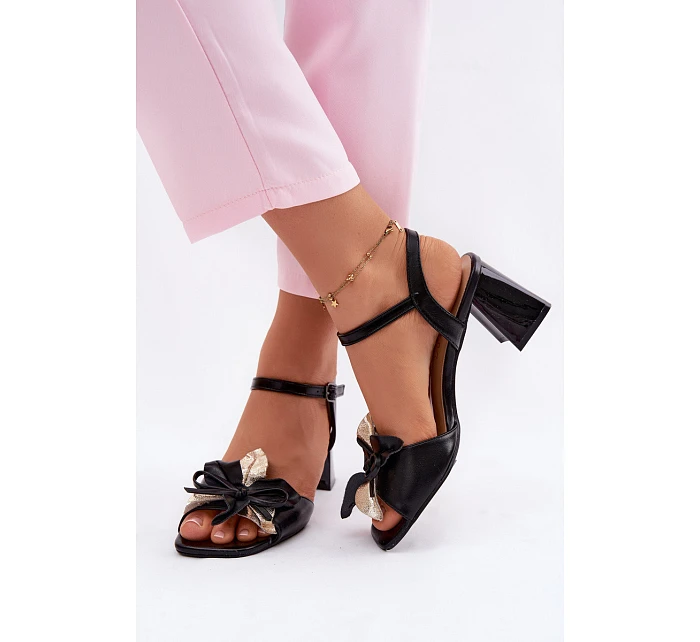 Dámské sandály na podpatku s ozdobným květem Vinceza 20283 Černé