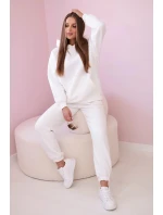 Bavlněná souprava s potiskem ecru Bavlněná souprava s potiskem ecru