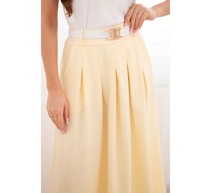 Dámská viskózová sukně s páskem a záhyby žlutá