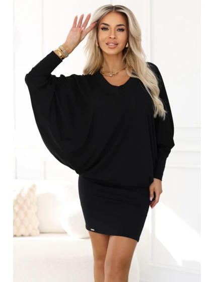 model 21483407 Pohodlné netopýří šaty s dlouhým rukávem černé - numoco