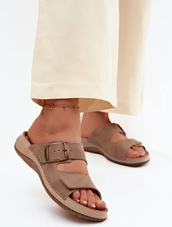 Dámské pantofle s přezkou a suchým zipem  světle hnědé model 22133536 - Inblu