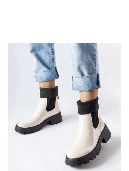 Boty model 204616 Solea Boty model 204616 Solea