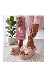 Klapky na platformě model 227264 Solea