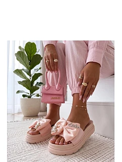 Klapky na platformě model 227264 Solea