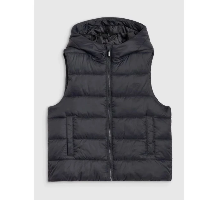 Dívčí rukávy bez rukávů se syntetickou výplní model 21436169 - 4F Dívčí rukávy bez rukávů se syntetickou výplní model 21436169 - 4F