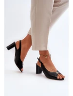 Elegantní Sandály Na Podpatku S Ozdobou Černé Trasea