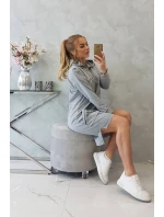 Neomezené šedé šaty Neomezené šedé šaty